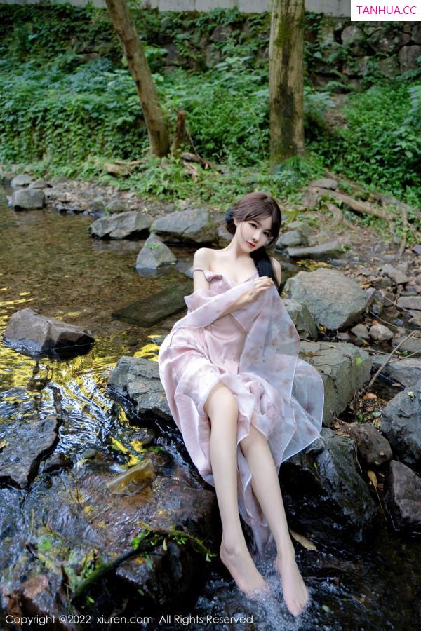 婠婠么  [XiuRen秀人网]高清写真图 2022.10.11 No.5690 婠婠么&小肥莹第81张图片